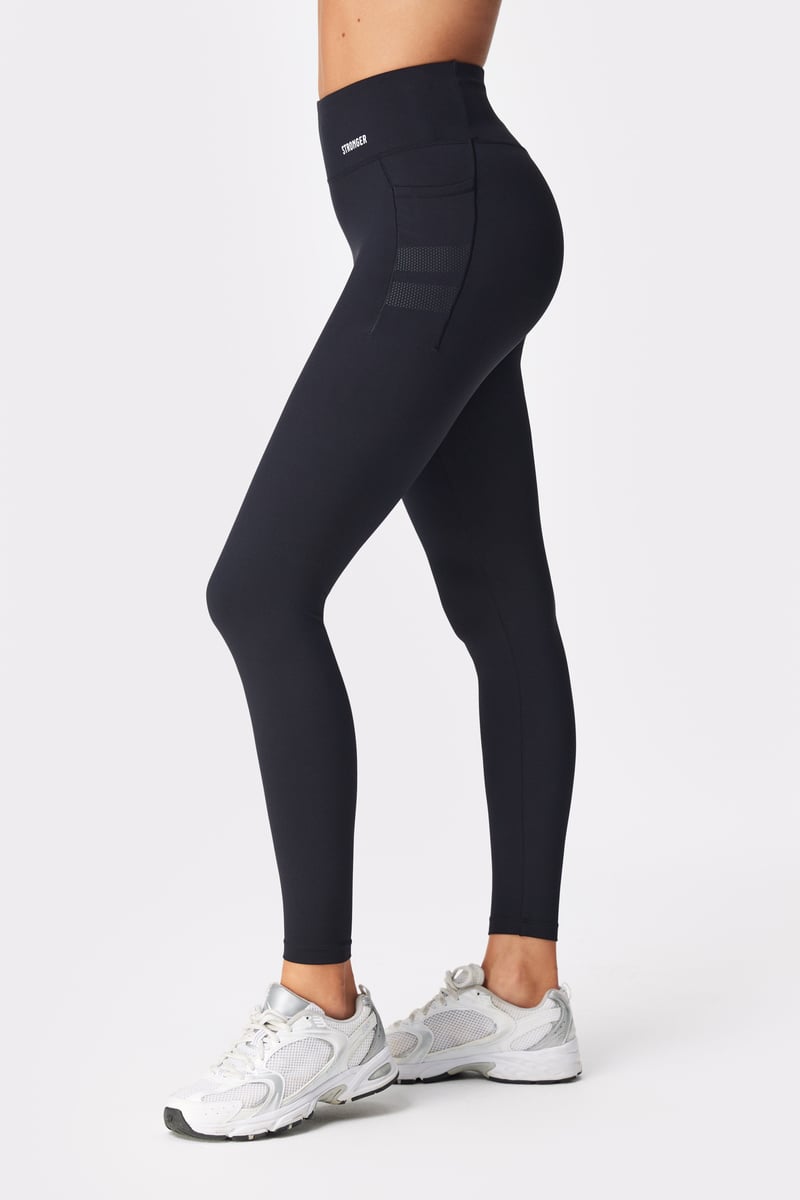 Signature Pocket Leggings