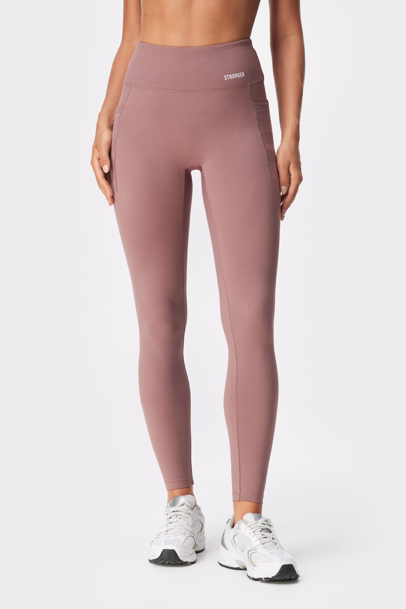 Signature Pocket Leggings