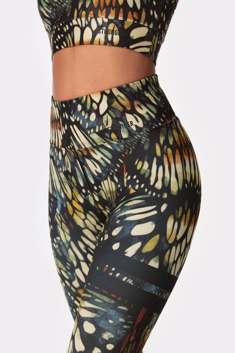 Explore Printed Leggings