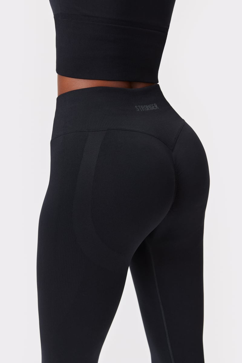 Seamless Contour Leggings