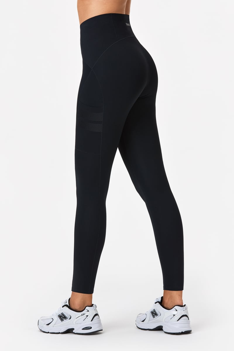 Sleek Pocket Leggings