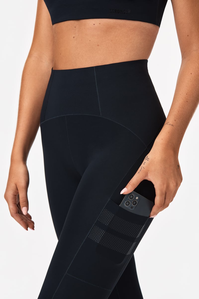 Sleek Pocket Leggings